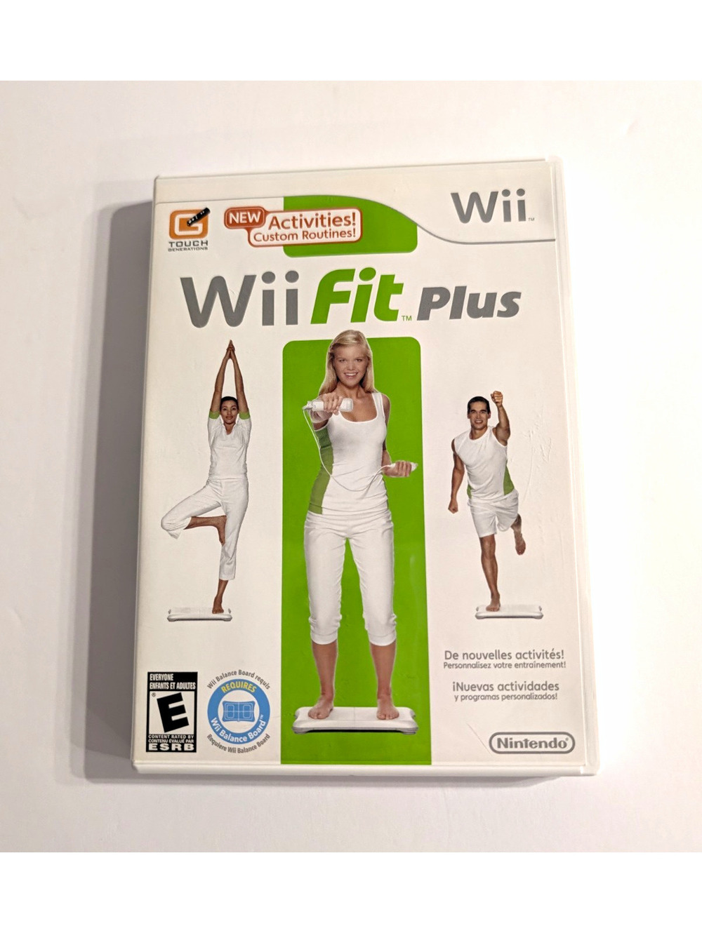 Nintendo Wii Fit Plus (Nintendo Wii) Complete w/ Case, Manual, Disc E NTSC-U/C